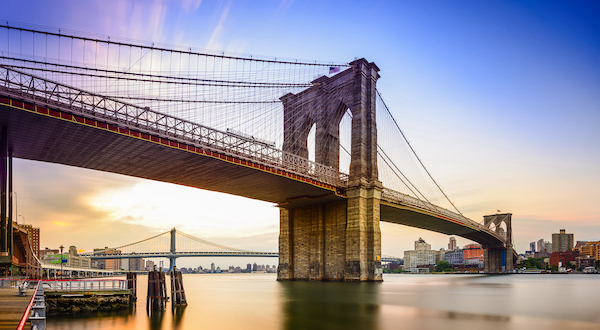 Put your love lock on the bridge Brooklyn Bridge